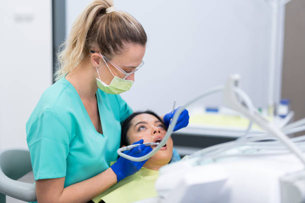 Best Emergency Cosmetic Dentistry (e.g., broken veneers) in Empire, CA
